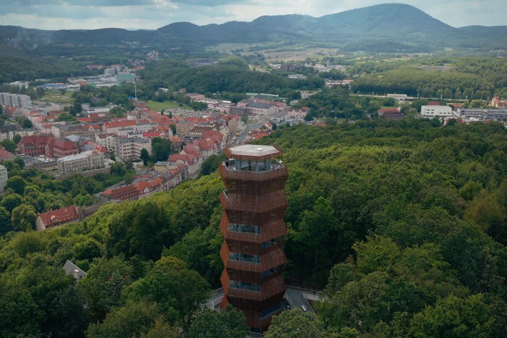 Header Observation tower Wałbrzych.png